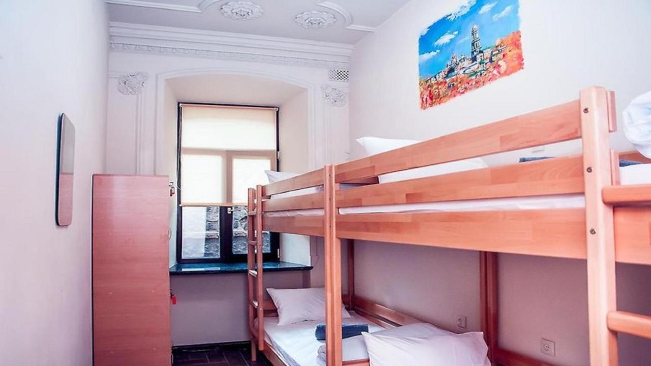 Apartment Kiev Exteriör bild