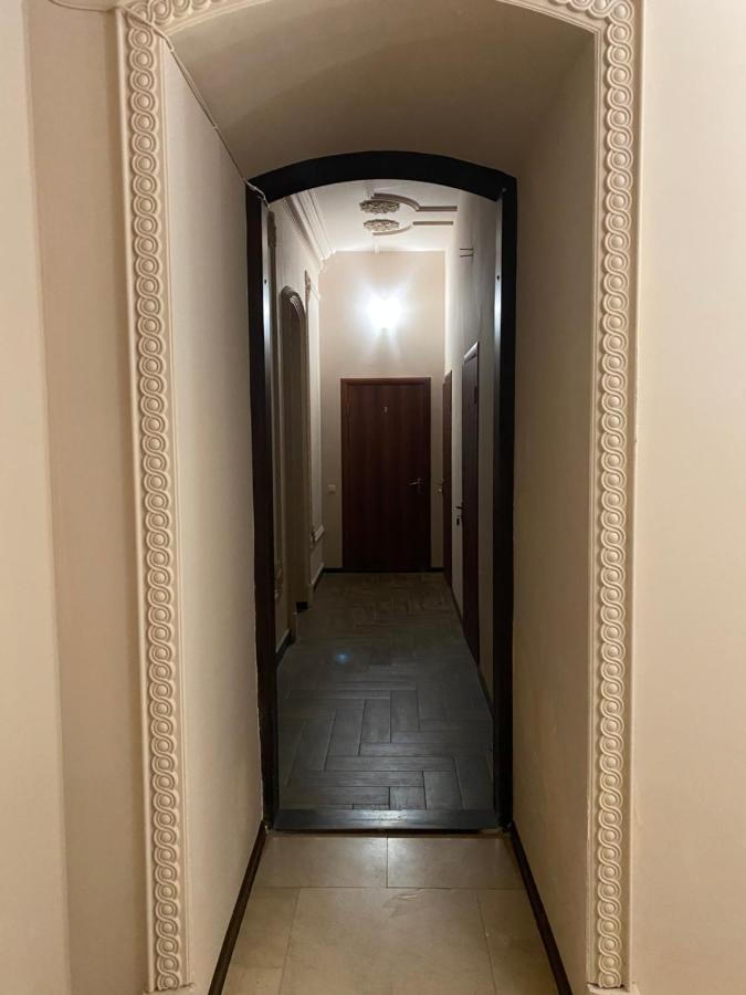 Apartment Kiev Exteriör bild